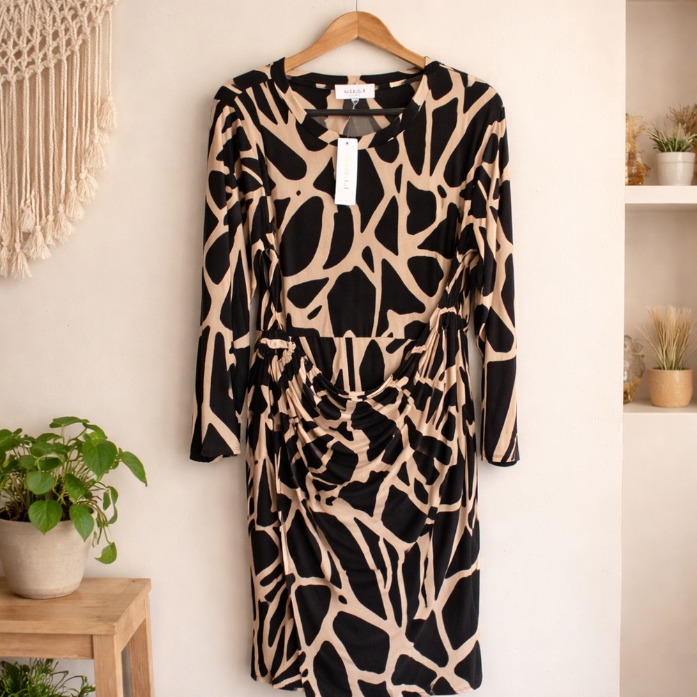 Gilli Black and Beige Abstract-Print Long Sleeve Faux Wrap Dress - Picture 2 of 8